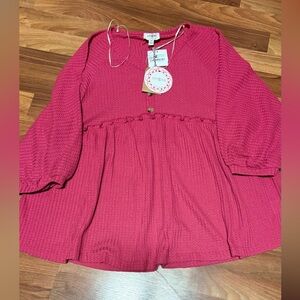 Umgee top Pink M 
NWT